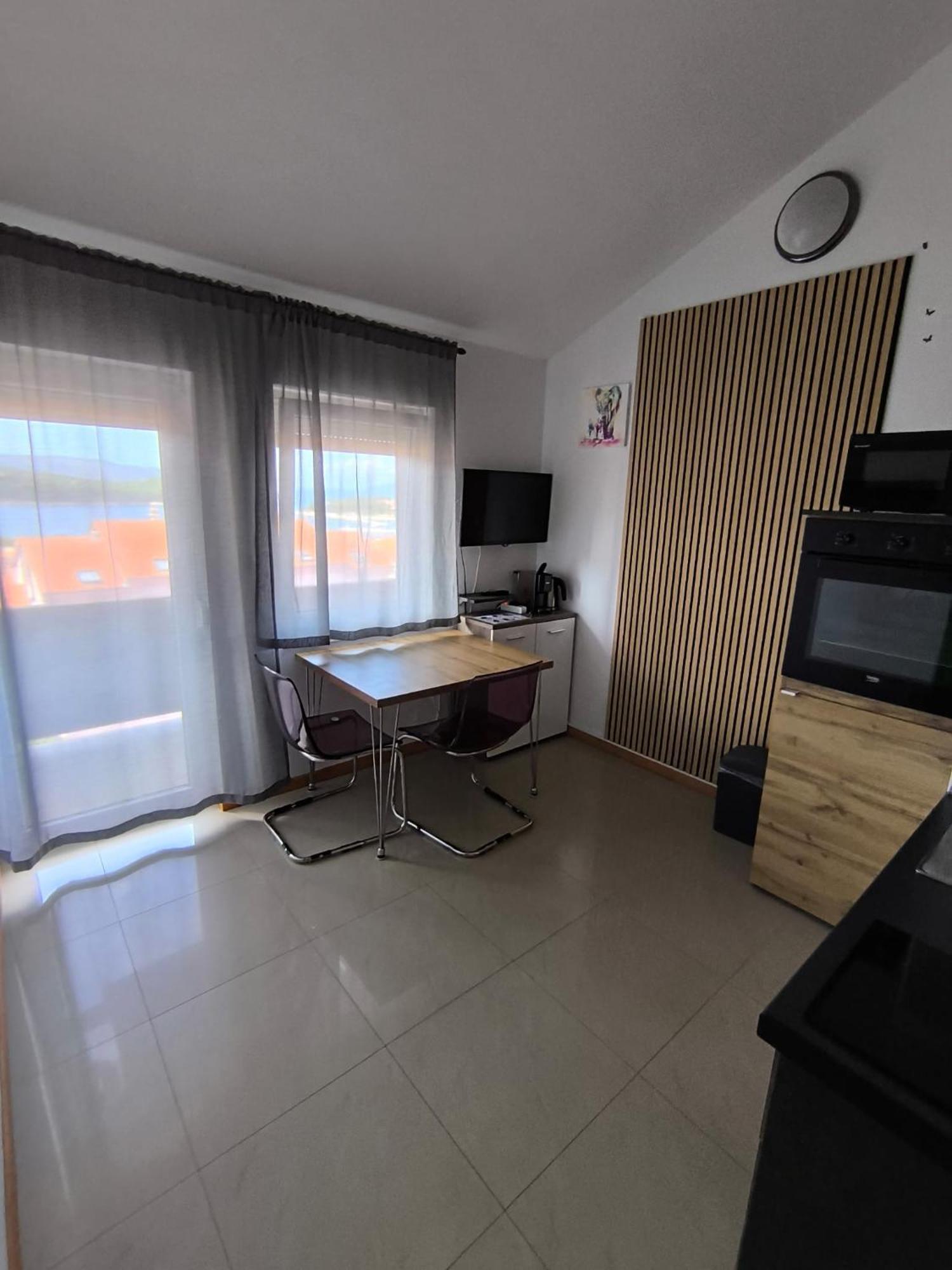 Apartments Pongrac เซรส ภายนอก รูปภาพ