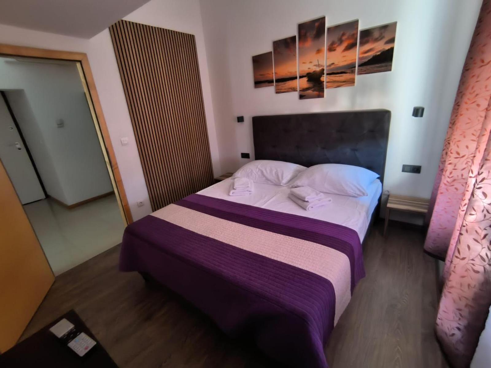 Apartments Pongrac เซรส ภายนอก รูปภาพ